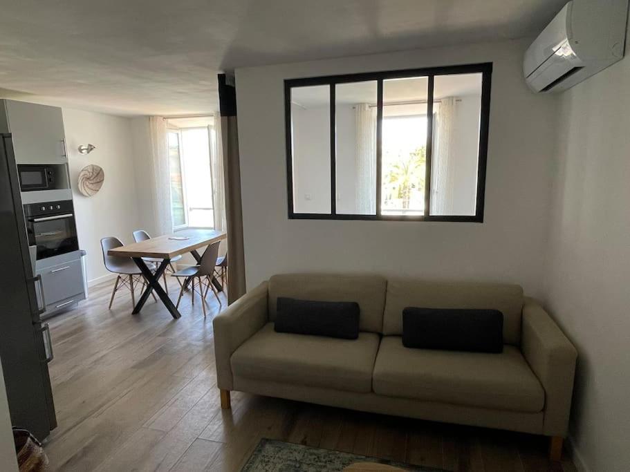 Tres Bel Appartement, Port Sanary, מראה חיצוני תמונה